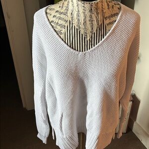 Lucky Brand Women's V-Neck Sweater - white